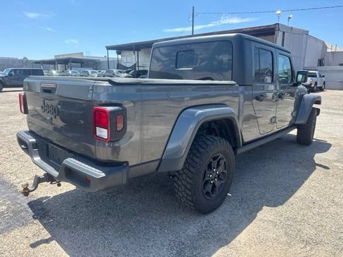 Used 2023 Jeep Gladiator Sport AWD/4WD image 5