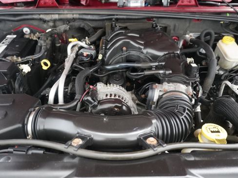 Used 2013 Jeep Wrangler Sport image 24