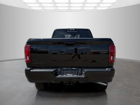 Used 2026 RAM 3500 Limited AWD/4WD image 4