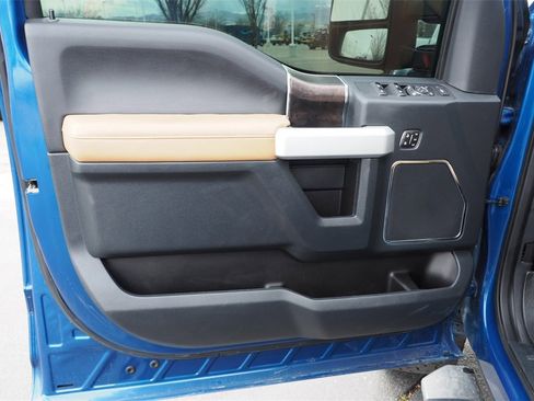 Used 2022 Ford F350 Lariat w/ Lariat Ultimate Package image 14