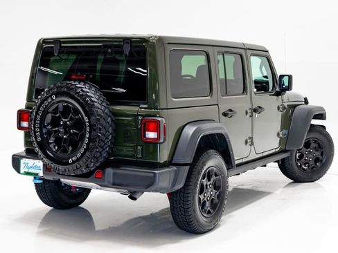 Used 2023 Jeep Wrangler Unlimited w/ Cold Weather Group AWD/4WD image 31