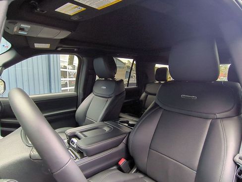 New 2026 Ford Expedition Platinum w/ Stealth Performance Package AWD/4WD image 25