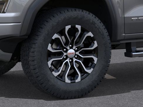 New 2026 GMC Canyon Denali AWD/4WD image 9