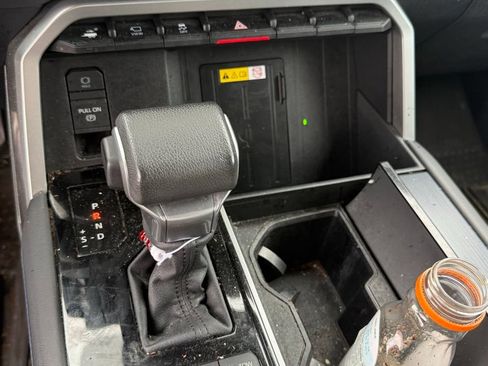 Used 2023 Toyota Tundra Platinum AWD/4WD image 13