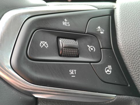 Certified 2025 Chevrolet Trax ACTIV w/ Driver Confidence Package FWD image 23
