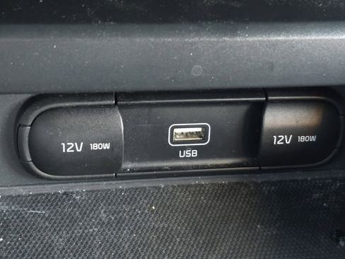 Used 2021 Kia Soul S image 8