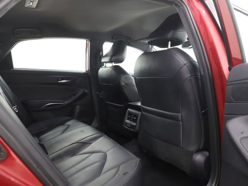 Used 2020 Toyota Avalon XLE image 13