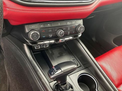 Used 2022 Dodge Durango R/T w/ Blacktop Package AWD/4WD image 27