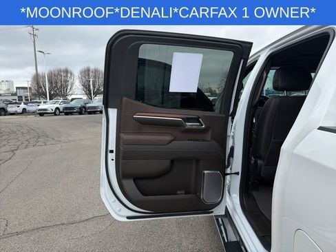 Used 2025 GMC Sierra 1500 Denali image 26