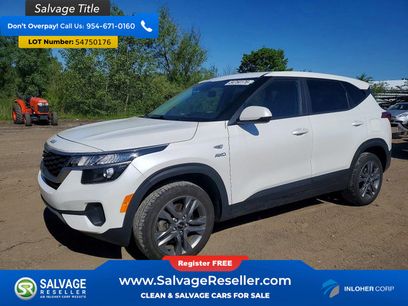 Used 2022 Kia Seltos LX