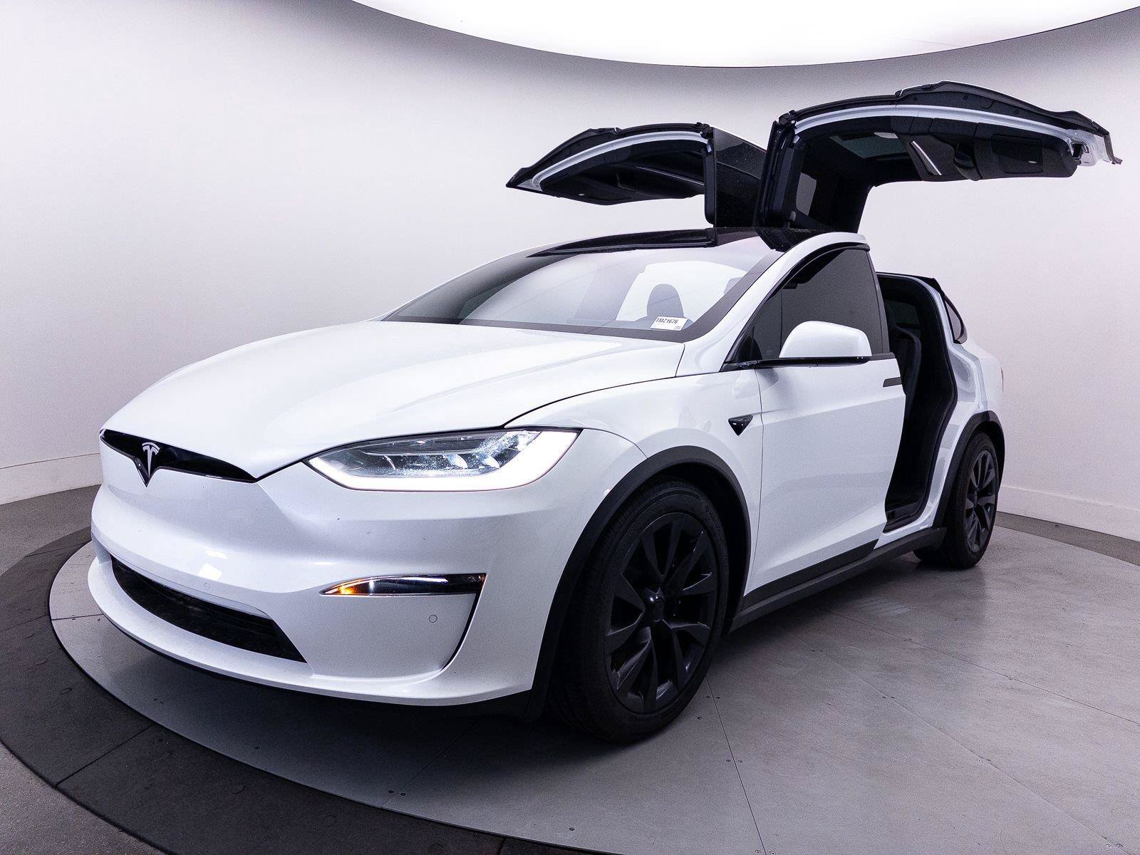 Used 2022 Tesla Model X AWD/4WD image 13