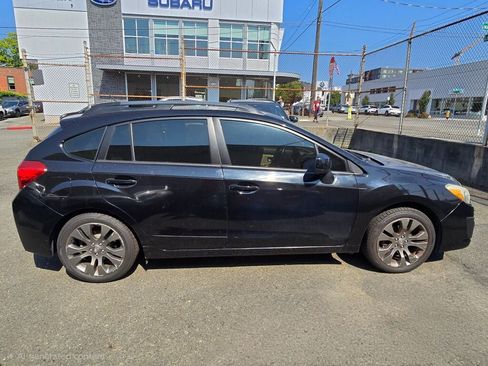 Used 2013 Subaru Impreza 2.0i Sport Premium AWD/4WD image 8