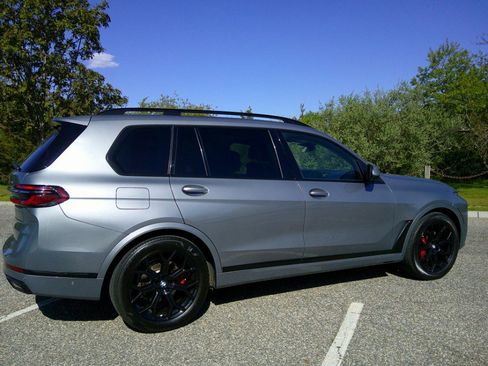 Used 2023 BMW X7 xDrive40i AWD/4WD image 35