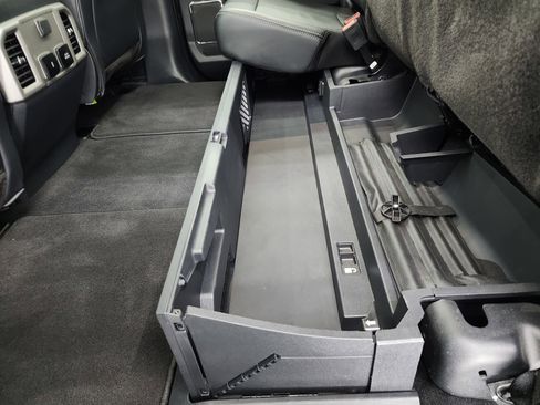 Used 2022 Ford F250 Lariat w/ Lariat Ultimate Package image 39