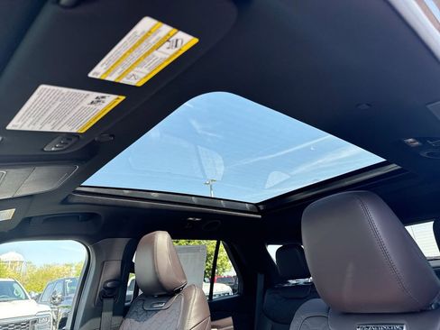 New 2026 Ford Explorer Platinum AWD/4WD image 20