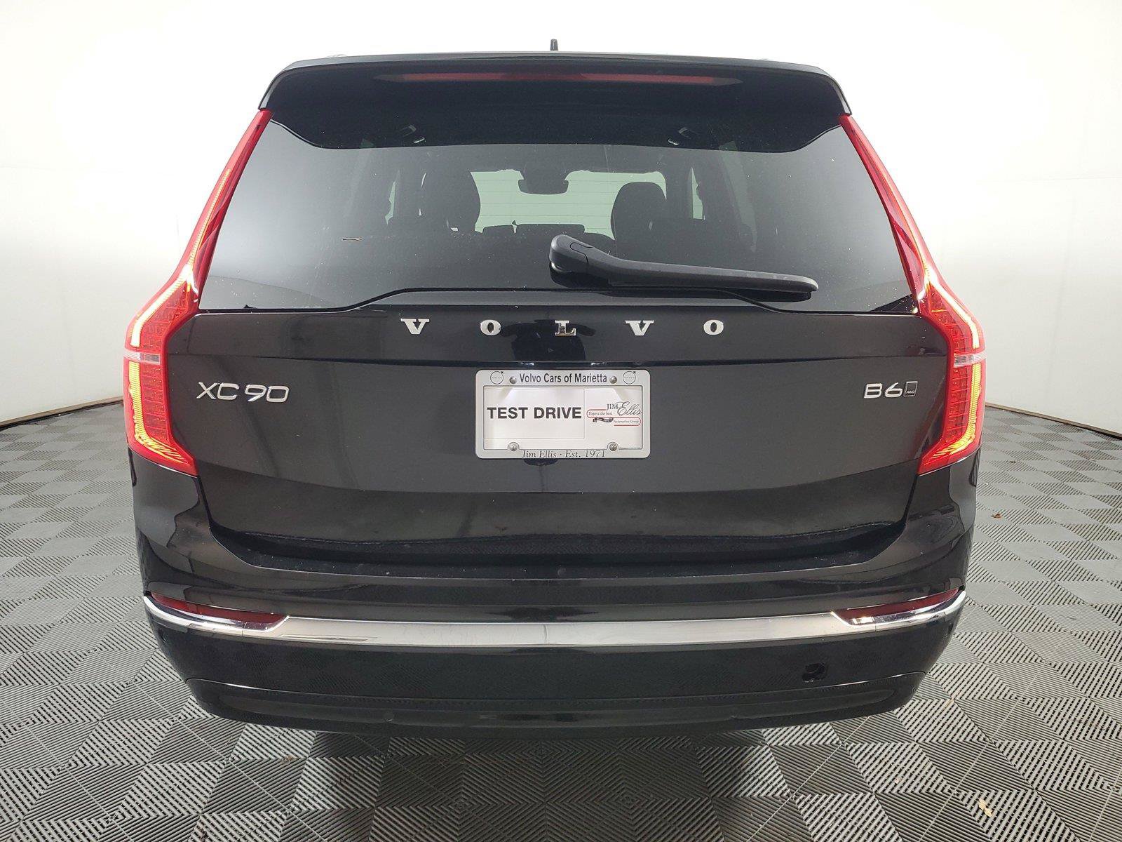 Used 2023 Volvo XC90 B6 Plus AWD/4WD image 5