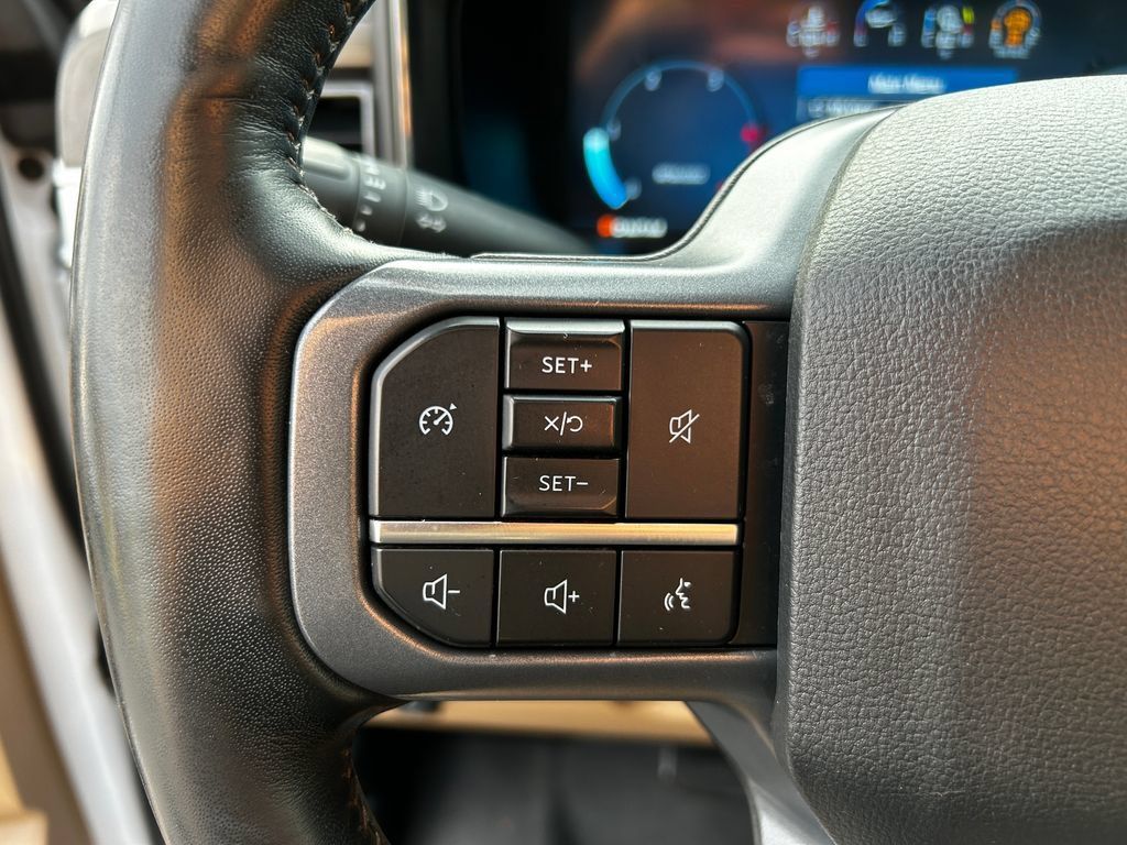 Used 2023 Ford F250 Lariat w/ Chrome Package AWD/4WD image 17