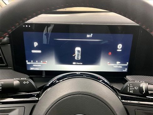 Used 2025 Nissan Kicks SR w/ SR Premium Package image 25