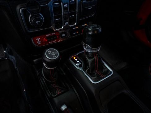 Used 2020 Jeep Wrangler Unlimited Rubicon w/ Dual Top Group image 50