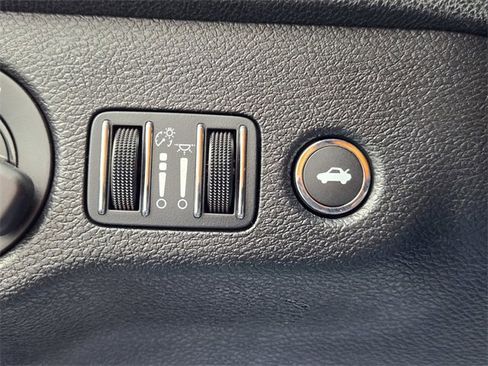 Used 2023 Dodge Charger SXT image 20