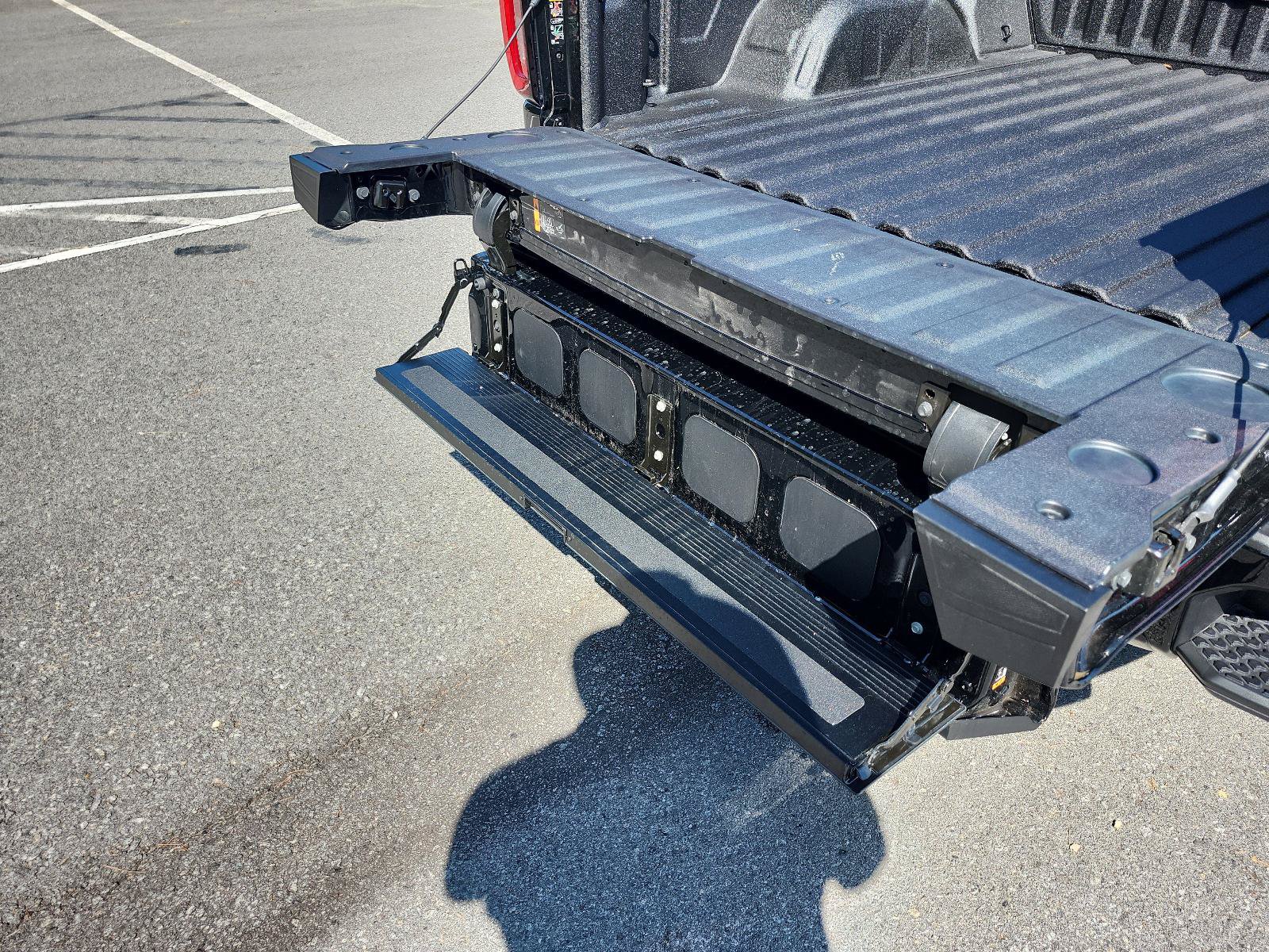 Used 2026 GMC Sierra 1500 Denali AWD/4WD image 13