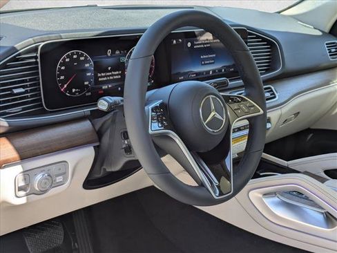 New 2026 Mercedes-Benz GLE 450 4MATIC image 3