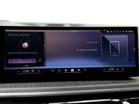 Used 2025 BMW ALPINA XB7 AWD/4WD image 41
