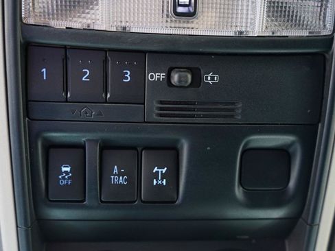 Used 2017 Toyota 4Runner TRD Pro AWD/4WD image 22