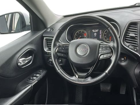 Used 2021 Jeep Cherokee Latitude Plus image 30