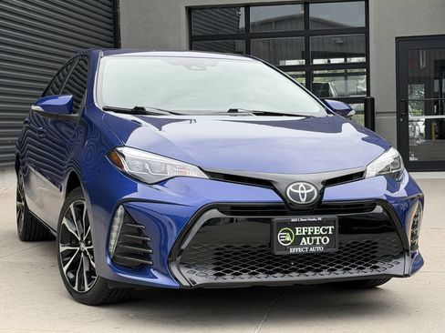 Used 2019 Toyota Corolla SE w/ Body Protection Package FWD image 5