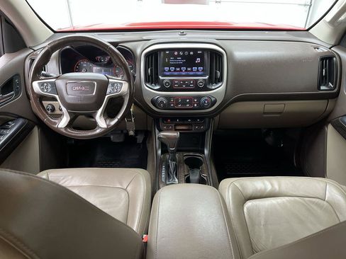 Used 2016 GMC Canyon SLT AWD/4WD image 4