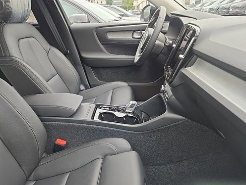 New 2026 Volvo XC40 B5 Plus w/ Protection Package Premier image 7