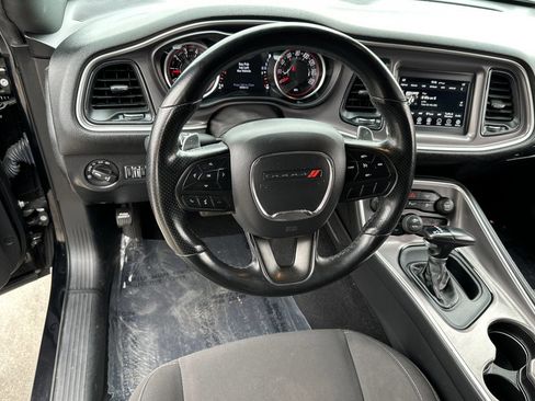 Used 2022 Dodge Challenger GT RWD image 15