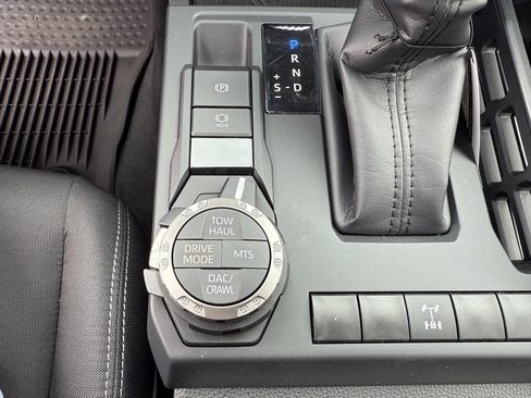 New 2025 Toyota Tacoma TRD Off-Road image 26