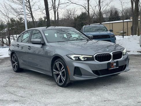 Used 2023 BMW 330i xDrive Sedan w/ Premium Package image 3