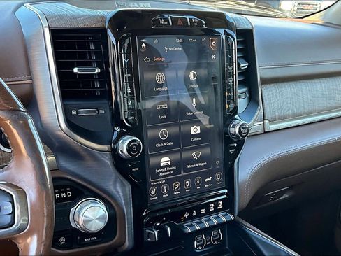 Used 2019 RAM 1500 Limited image 6