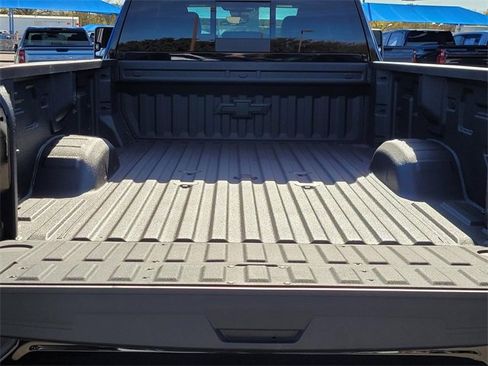 New 2026 Chevrolet Silverado 3500 High Country w/ Technology Package image 6