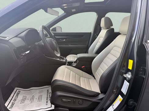 Used 2024 Honda CR-V Sport Touring image 9
