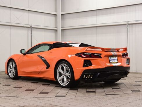 Used 2023 Chevrolet Corvette Stingray Premium Conv w/ Z51 Performance Package RWD image 6