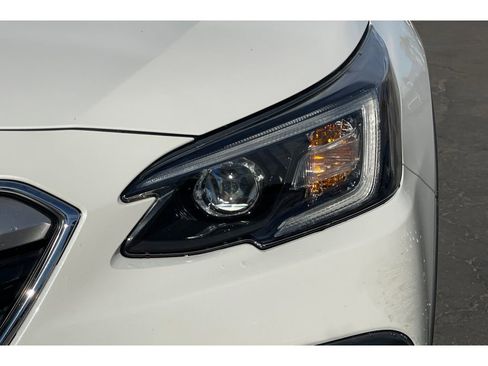 Certified 2022 Subaru Outback Premium image 17