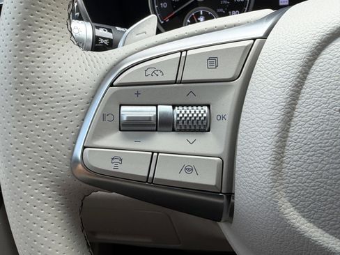 Used 2026 Genesis G70 2.5T Prestige RWD image 35