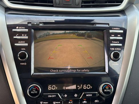 Used 2023 Nissan Murano S FWD image 18