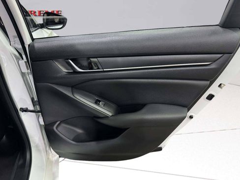 Used 2022 Honda Accord Sport image 33