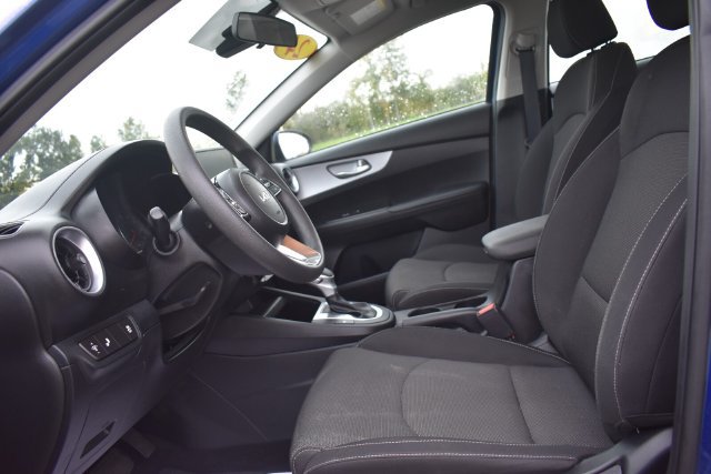 Certified 2024 Kia Forte LXS w/ LXS Technology Package FWD image 18