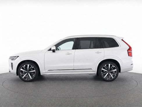 Used 2026 Volvo XC90 B5 Core AWD/4WD image 6