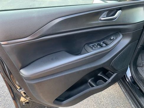 Certified 2023 Jeep Grand Cherokee Altitude AWD/4WD image 19