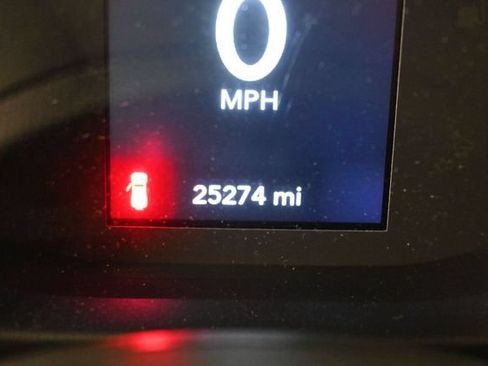 Used 2022 Jeep Wrangler Unlimited Sport AWD/4WD image 32