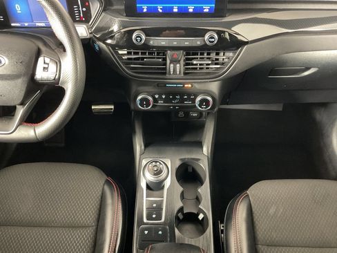 Used 2024 Ford Escape ST-Line FWD image 14