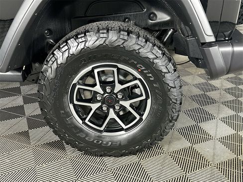 New 2026 Jeep Wrangler Rubicon image 17