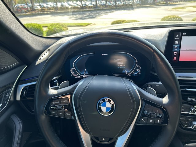 Certified 2023 BMW 530e xDrive w/ Premium Package AWD/4WD image 21